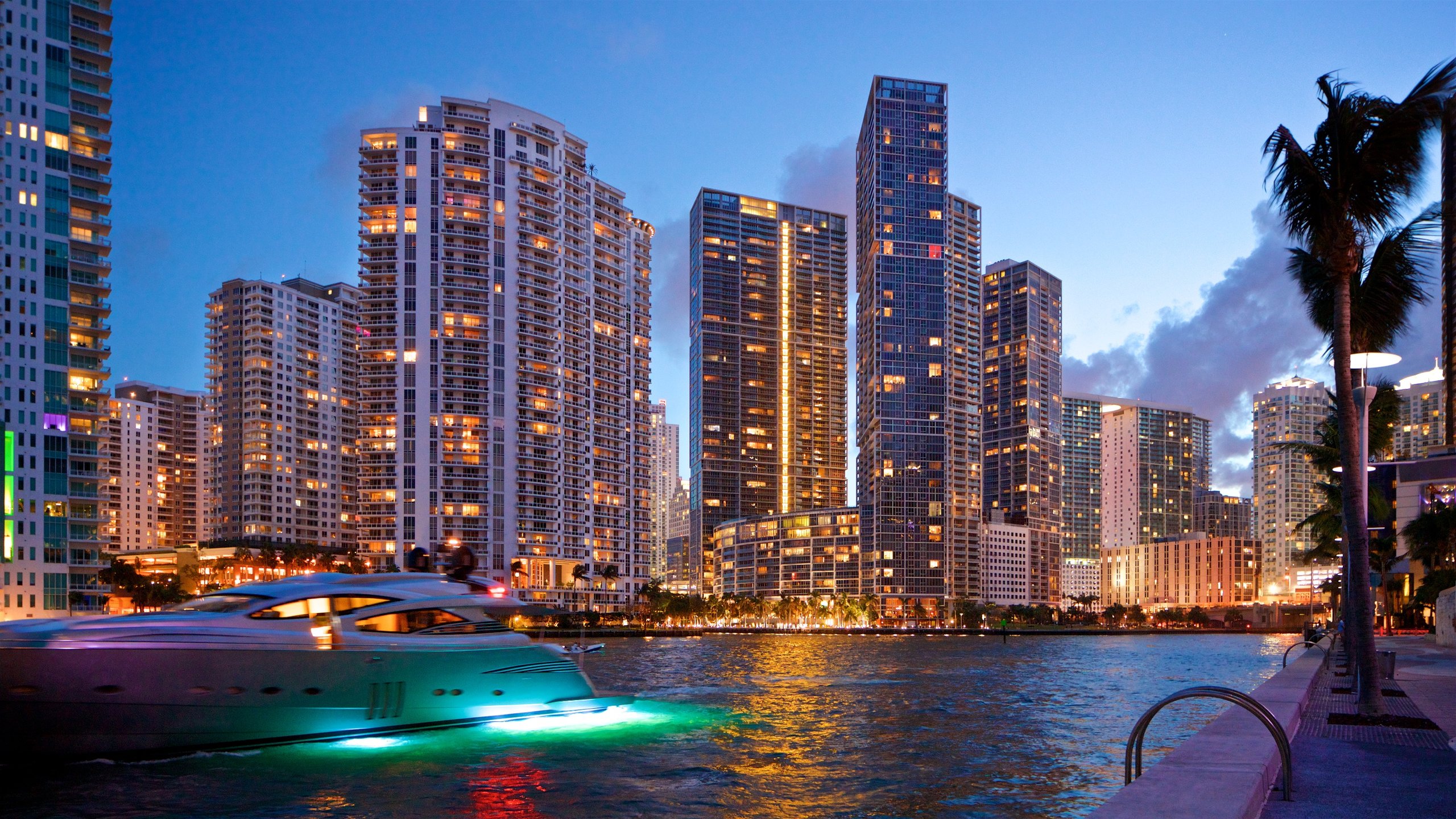 339656 Downtown Miami